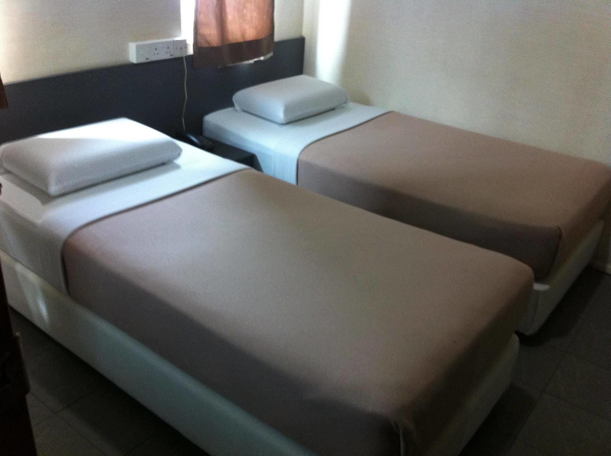 Amrise Hotel Singapore Esterno foto